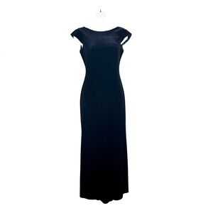 Betsy & Adam Classic Black Cap Sleeve Maxi Gown